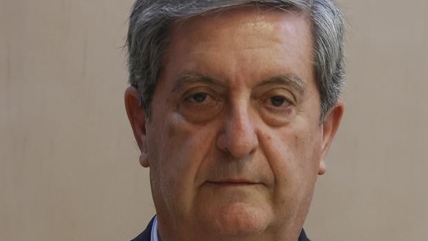 Rueda: «Estas serán mis últimas elecciones al Colegio de Enfermería. Quiero pasar más tiempo con mis hijos y nietos»