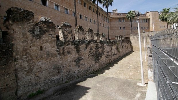 Los monumentos de Sevilla ven la luz al final del túnel con el anuncio de 20 obras