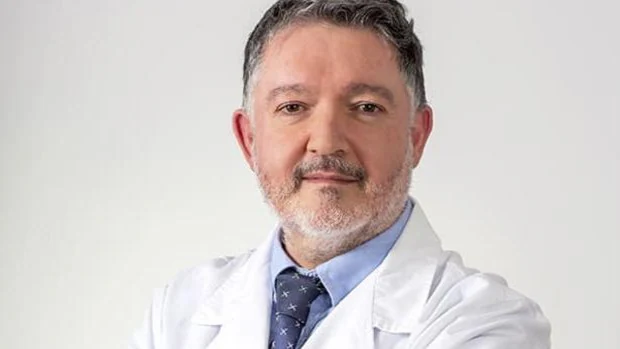 Un neurocirujano de Sevilla, galardonado con el premio Pasteur de Medicina