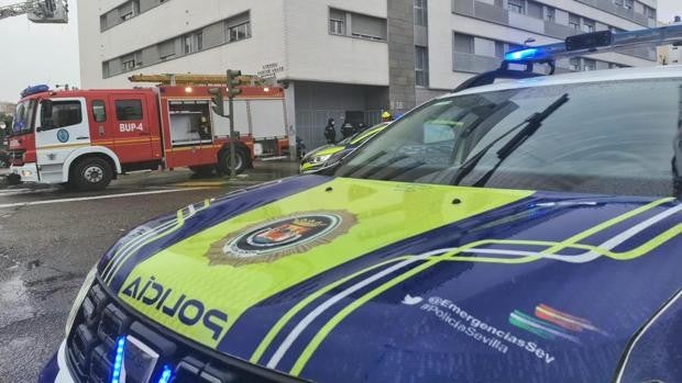 Sigue activo el dispositivo especial tras 100 incidencias en la segunda jornada de fuertes lluvias en Sevilla