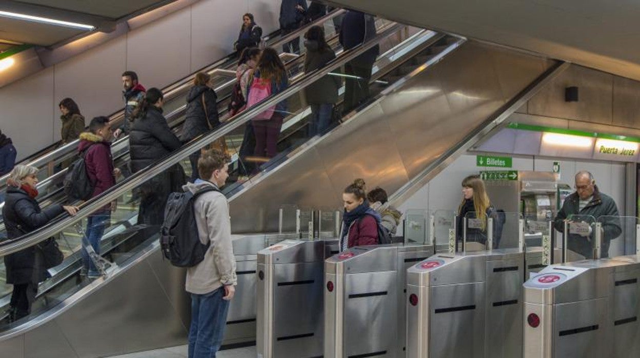 Estación del metro de Puerta Jerez