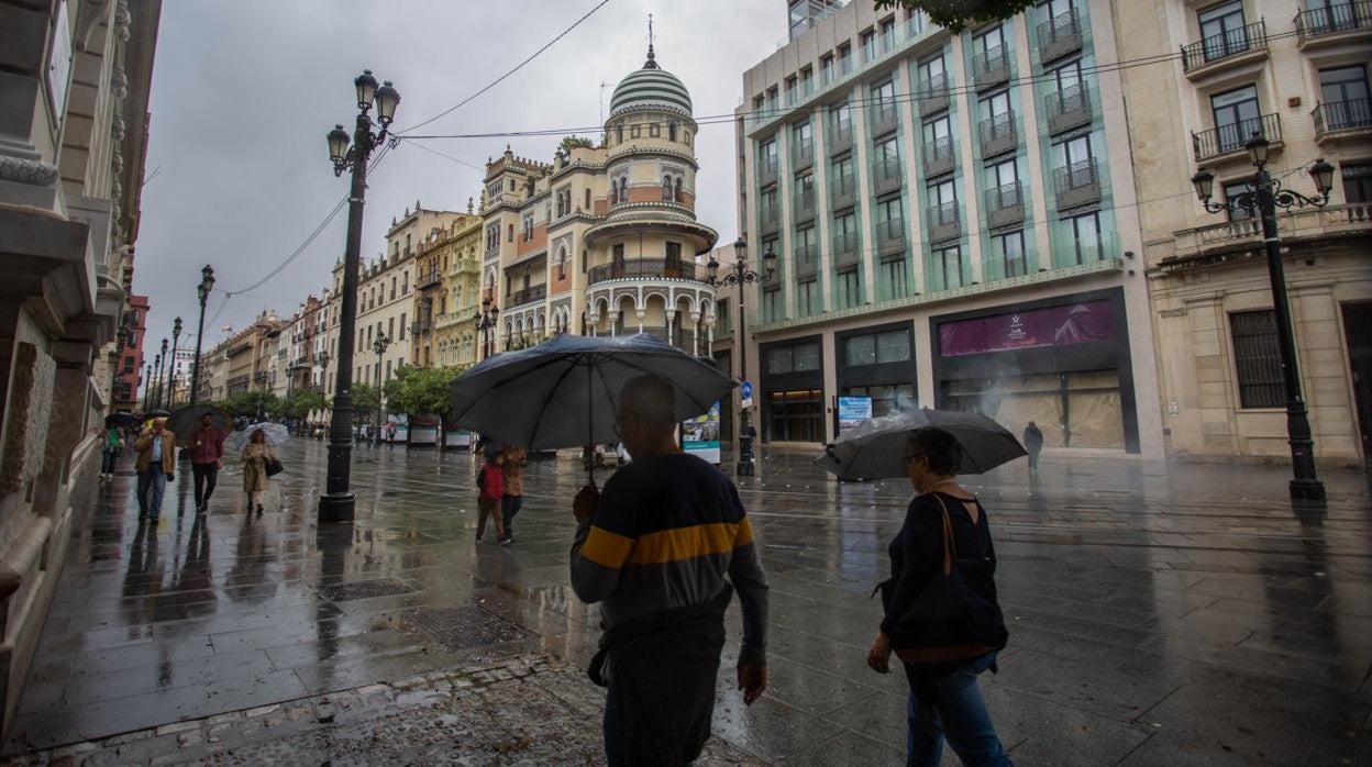 Este jueves se espera un episodio de lluvias y tormentas