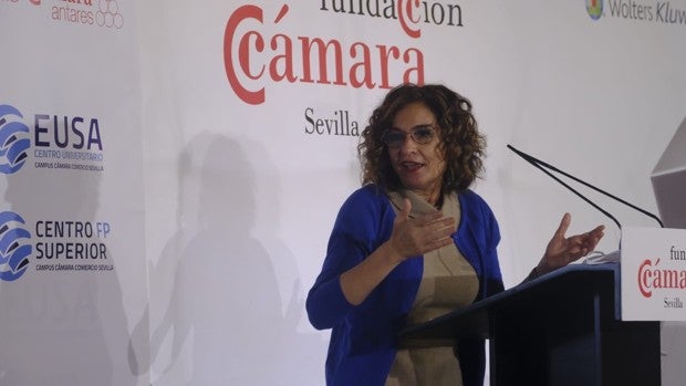 Montero: «El candidato a la Alcaldía de Sevilla es Antonio Muñoz, no yo. Él es la persona adecuada»