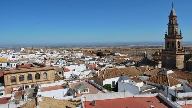 Un total de 21 refugiados ucranianos llegan a Carmona, entre ellos siete menores