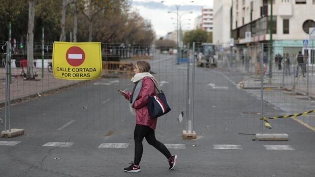 Aprocom defiende «al cien por cien» la ampliación del tranvía de Sevilla hasta Nervión