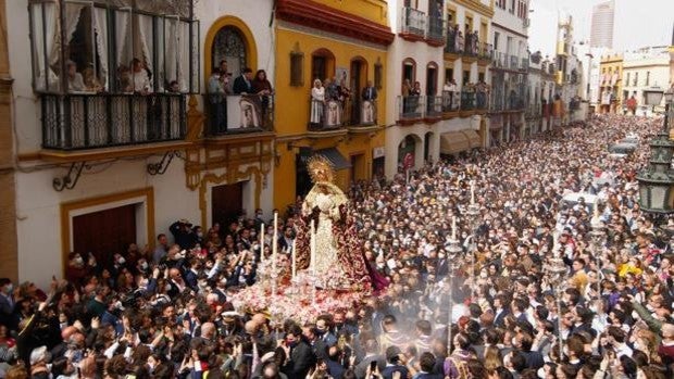 Antonio Muñoz recomienda usar mascarilla para ver las procesiones