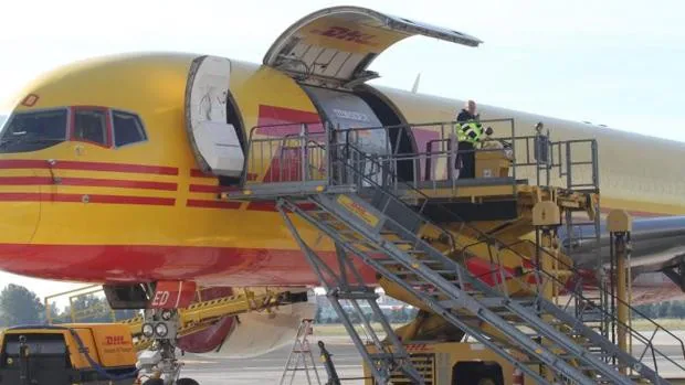 La carga aérea se dispara un 17% en el aeropuerto de Sevilla