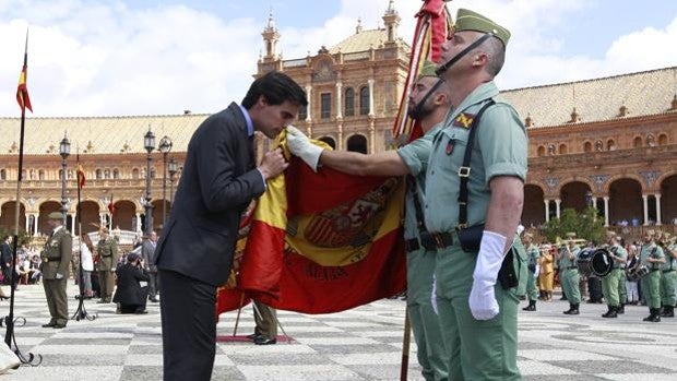 Últimas plazas para la jura de civiles en la Plaza de España de Sevilla