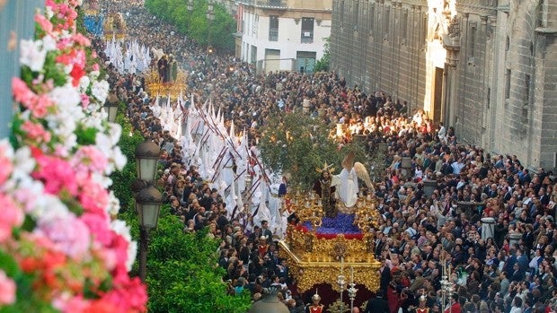 Sevilla prepara un Santo Entierro Grande en 2023