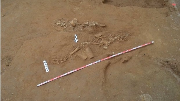 Descubren restos de un niño de la etapa almohade en las catas previas a una obra en el centro de Sevilla