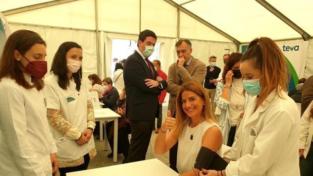 Consejos farmacéuticos para aprender a cuidarse en la carpa que se instalará este viernes en la Plaza Nueva