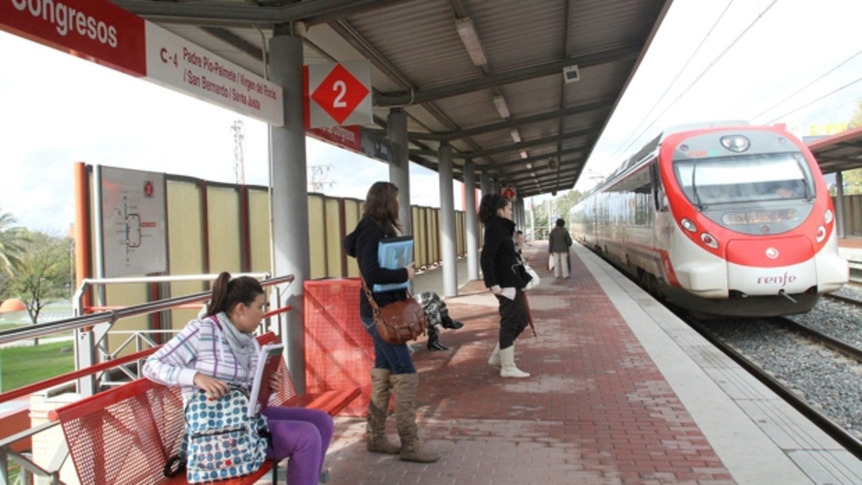 Estación de cercanías del Palacio de Congresos