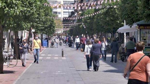 El 49% de los sevillanos supera los niveles de renta media en España