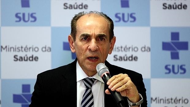 Brasil confirma la conexión entre el virus zika y la microcefalia de bebés