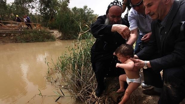 ¿Por qué con el Papa Francisco y no con los Papas anteriores?