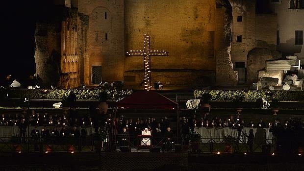 El Papa clama por «nuestros hermanos y hermanas asesinados, quemados vivos, degollados y decapitados»