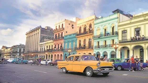 Airbnb ya cuenta con 4.000 clientes en Cuba, el mercado de vivienda turística que más rápido ha crecido