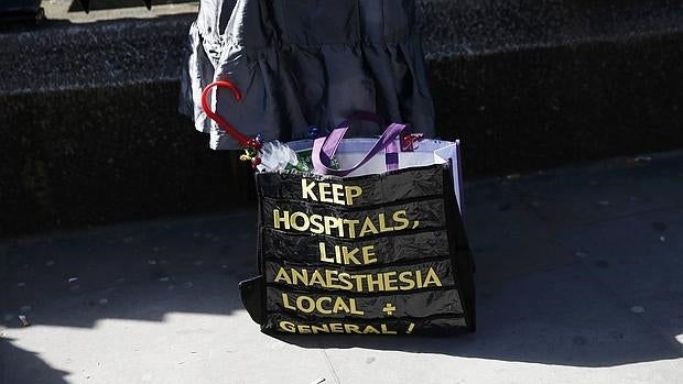 Inglaterra, sin servicios de emergencia durante 48 horas
