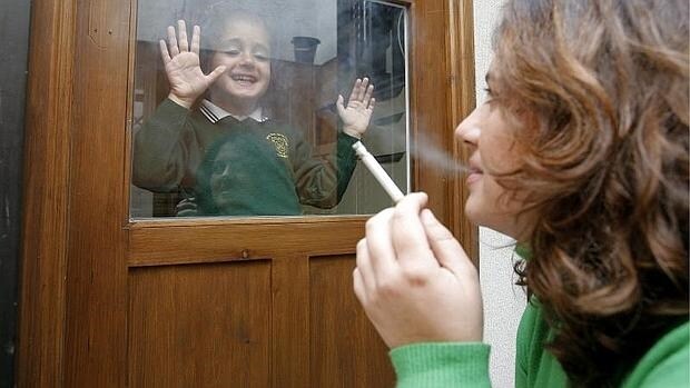 El tabaquismo pasivo daña a los niños