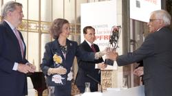 La Reina Doña Sofía hizo entrega del premio a Mersch, en presencia del ministro Íñigo Méndez de Vigo, el pasado 6 de junio