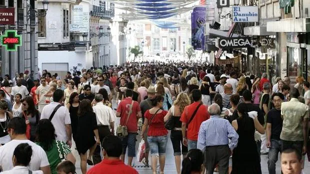 España pierde población por cuarto año consecutivo