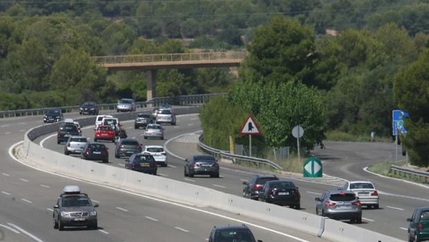 Fallecen doce personas en las carreteras españolas este fin de semana