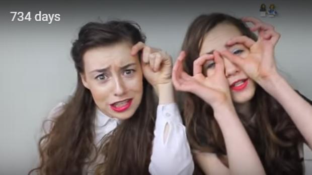 Las «youtubers» británicas con discapacidad más seguidas