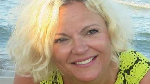 Merete Hodne, la peluquera noruega que se negó a atender a Malika Bayan por ser mususlmana