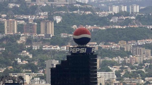 PepsiCo reducirá los ácidos grasos y azúcar en sus bebidas y aperitivos