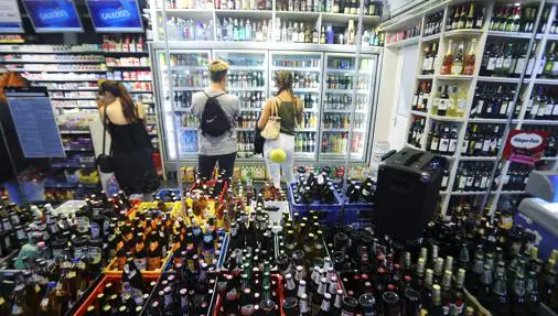 Así regula Europa el consumo de alcohol en menores