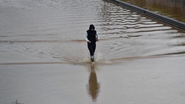 El temporal de lluvias cede pero 10 provincias siguen en alerta por lluvia, viento o nieve