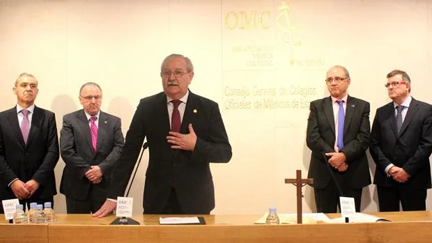 Romero, en primer término, durante su toma de posesión como presidente de la OMC