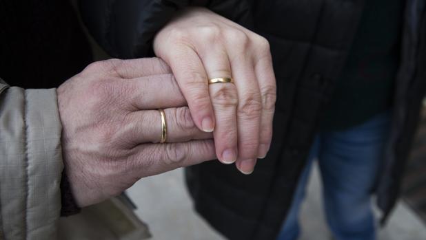 Magdalena y Tomás, dos personas con discapacidad audiovisual y matrimonio