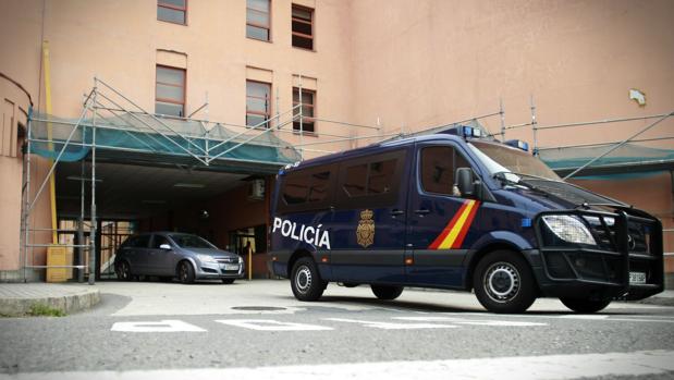 Vista de la comisaría de la Policía Nacional de La Coruña, donde se encuentra detenido