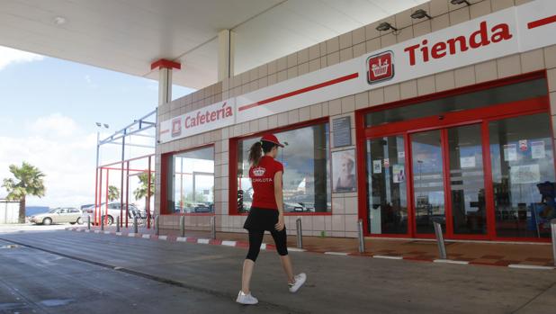 La gasolinera Aservi de La Carlota (Córdoba)