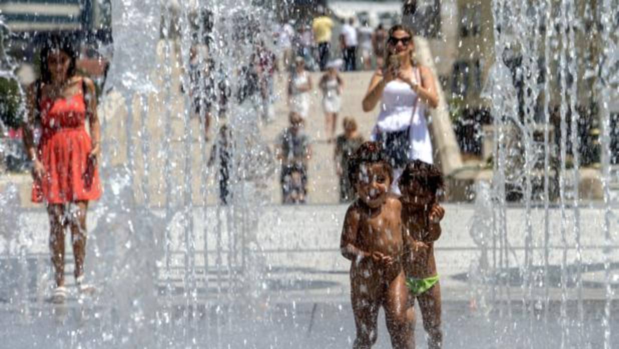 ¿Comienza hoy miércoles otra ola de calor?