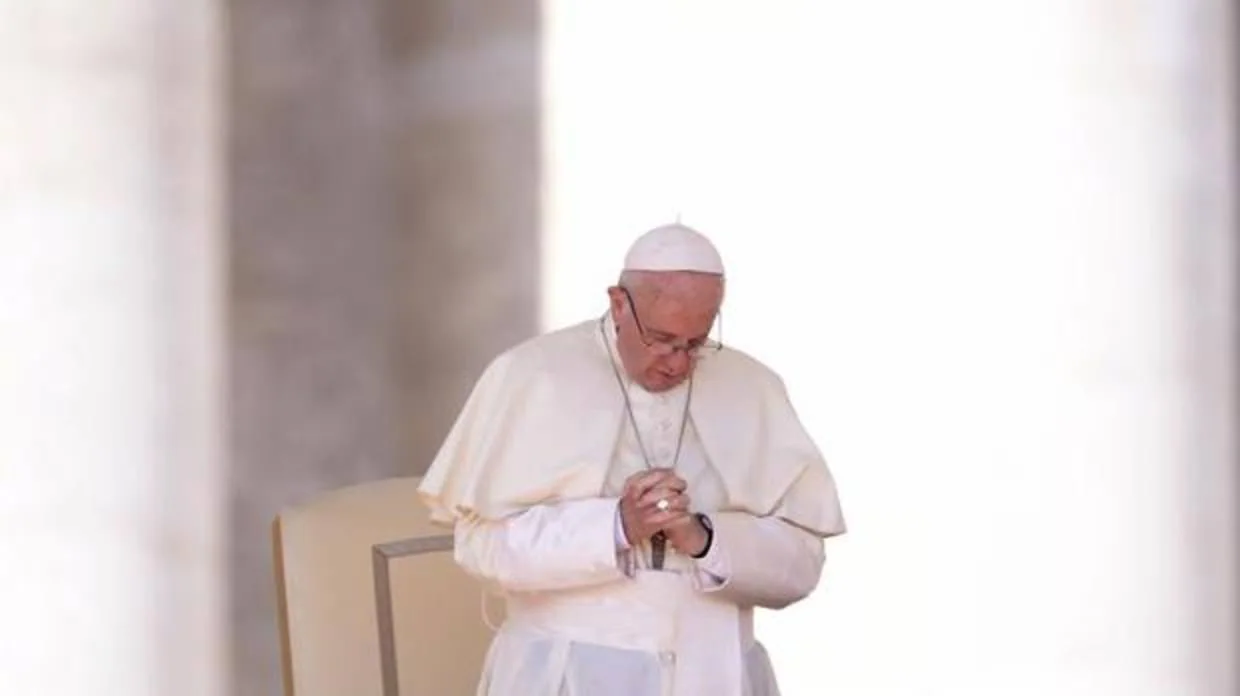 El Papa denuncia el abuso masivo y violento de millones de menores en internet