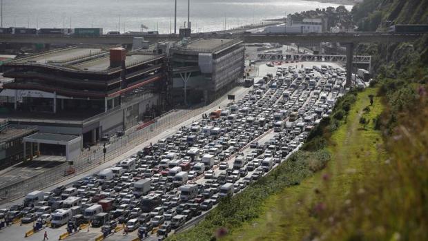 Los atascos en las carreteras británicas cuestan al año 10.000 millones de euros