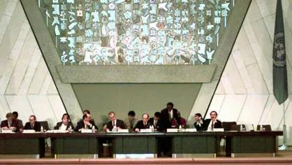 Imagen de archivo de la reunión plenaria de la Convención Mundial del Clima el 11 de diciembre de 1997 en Kioto