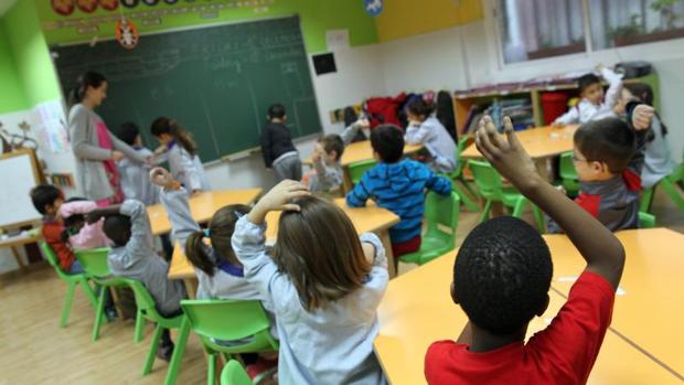 La nueva ley: mínimo del 25% de horas en castellano y valenciano