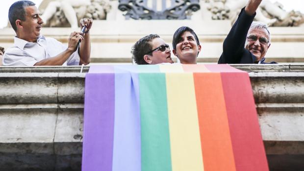 El PP no incluye en su Ley LGTBI despatologizar la transexualidad, ni el acceso a la reproducción asistida