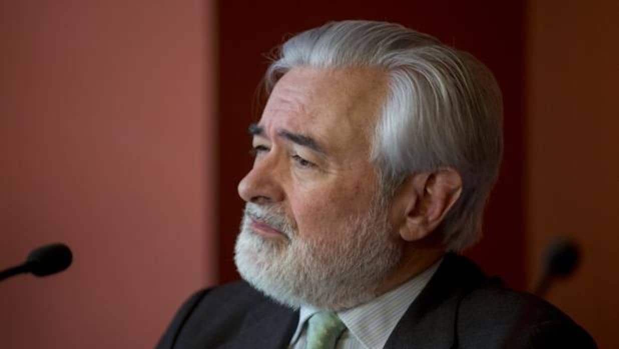 Darío Villanuevo, director de la RAE