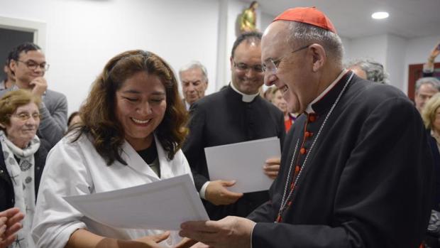 El cardenal Osoro apoya la huelga feminista: «Hay que defender sus derechos. Lo haría también la Virgen»