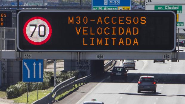 Tráfico ficha a los primeros militares reconvertidos en examinadores del carné de conducir