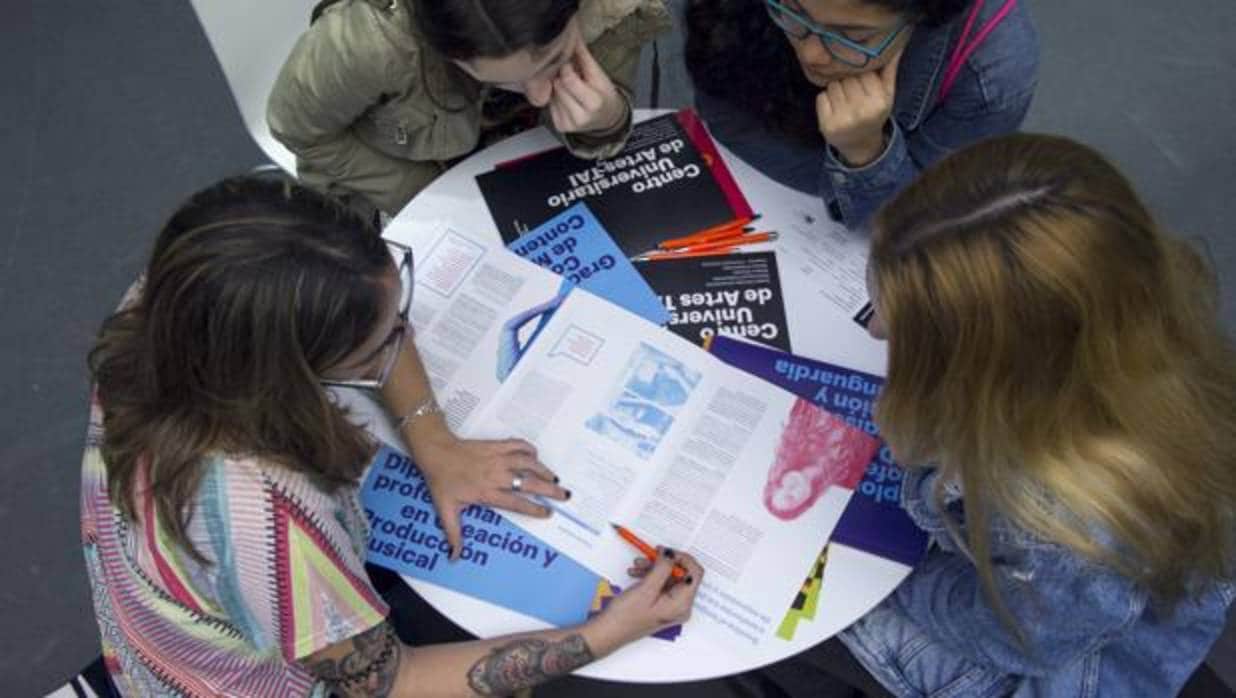 España exporta su modelo educativo