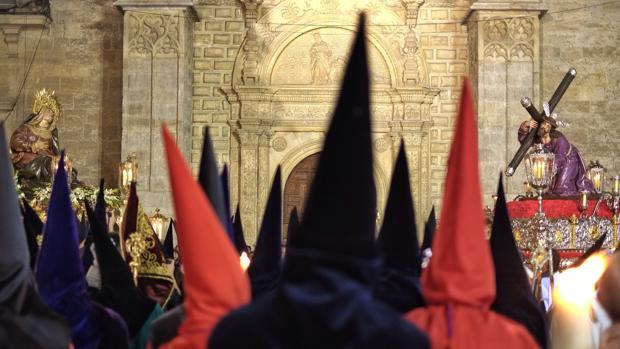 «La Semana Santa es reflejo de las raíces cristianas de España»