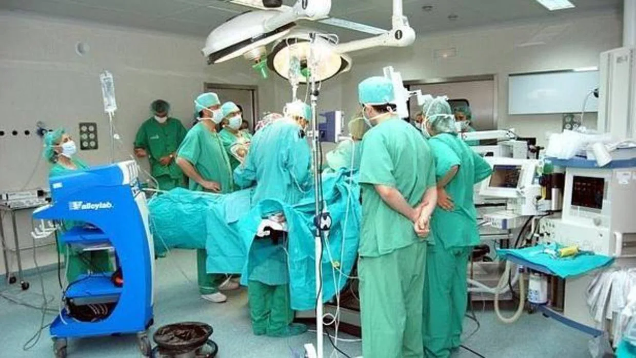 La sanidad privada se ofrece para acabar con las listas de espera quirúrgicas