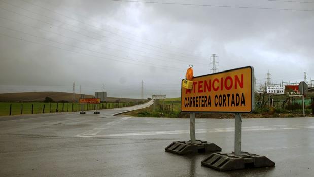 Las inundaciones obligan a cortar 21 carreteras en cinco provincias