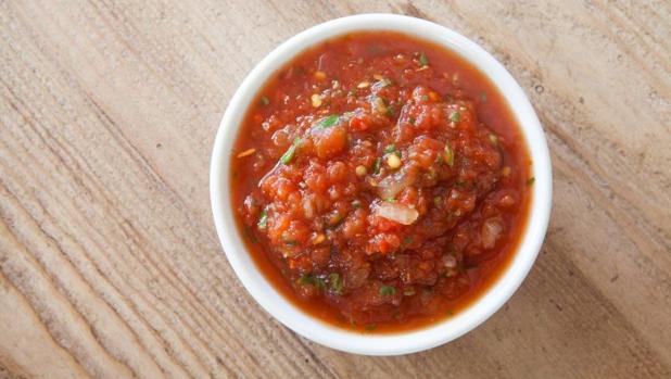 ¿Por qué es bueno comer tomate frito?