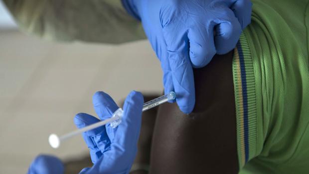 La OMS confirma que ha comenzado la vacunación contra el ébola en la República Democrática del Congo